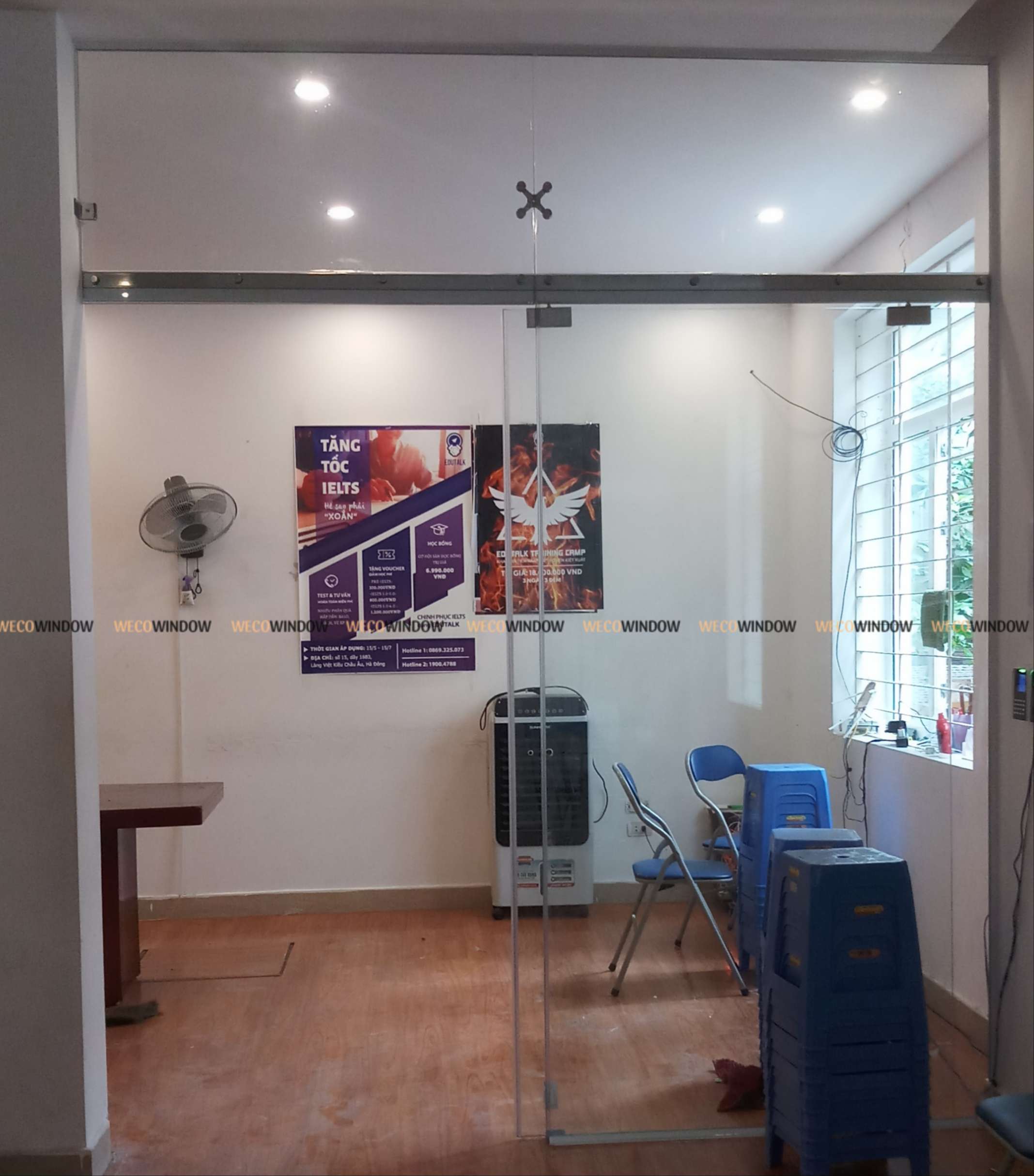 Cửa kính lùa vừa giúp phân chia không gian vừa tạo sự thông thoáng hiệu quả. 