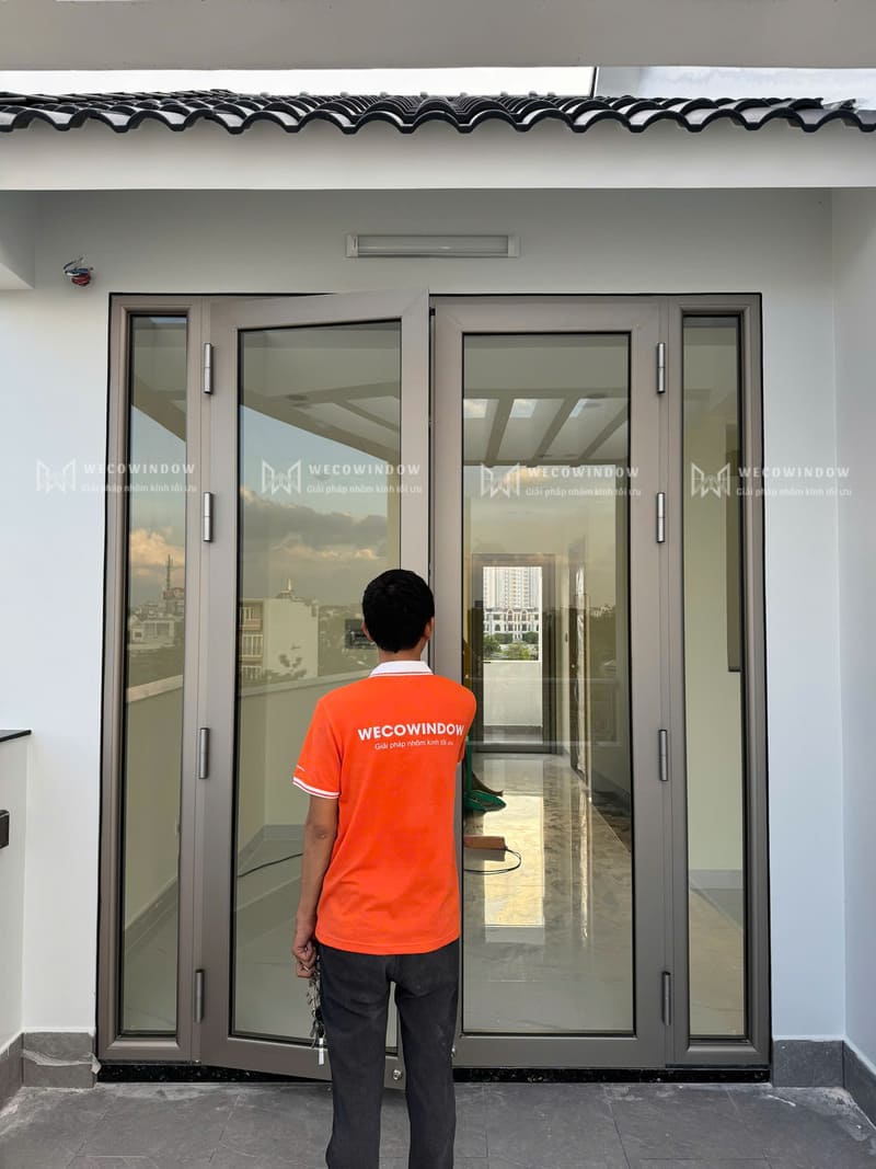 Cửa nhôm Maxpro được khách hàng tin tưởng lựa chọn lắp đặt. 
