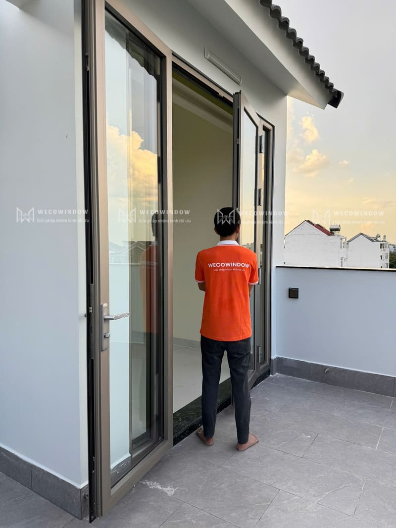Nhôm Maxpro màu champagne thời thượng. 
