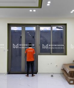 Cửa nhôm Maxpro thuộc phân khúc cao cấp với độ bền màu vượt trội lên đến 40 năm.
