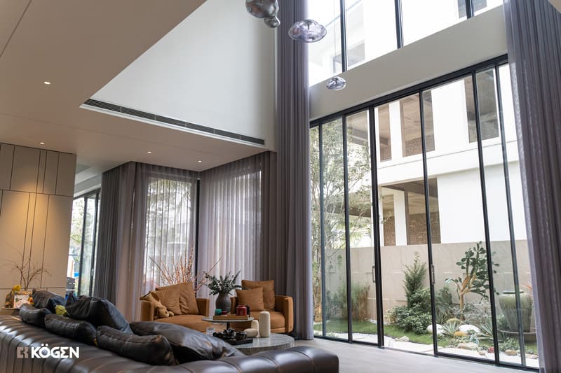 HỆ CỬA LÙA SLIM 138 KOGEN 24 Cửa lùa Slim 138 giúp nâng tầm không gian sống.
